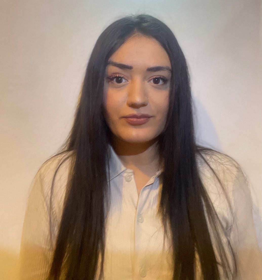 filiz-stagiaire-assistante-commerciale