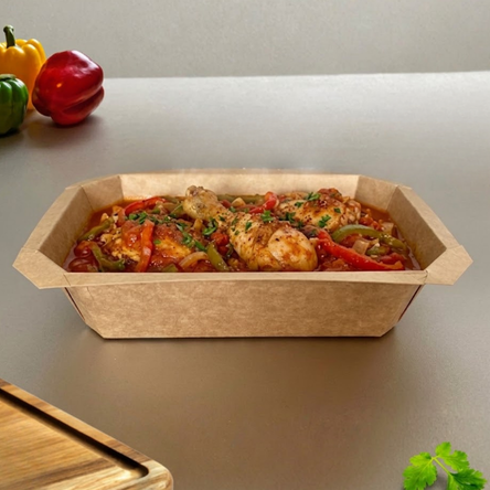 Packaging alimentaire en carton scellable présentant un plat chaud